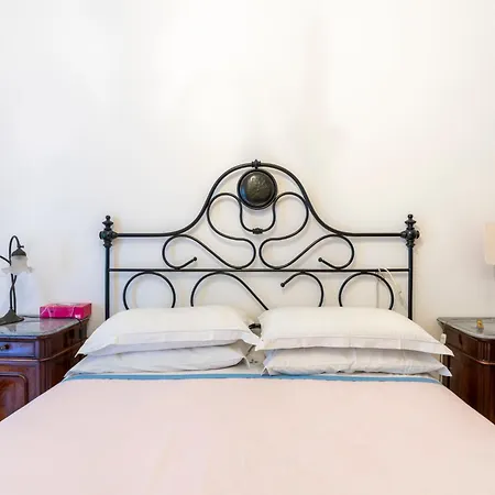 Tobia By Interhome